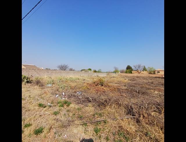 2,190M² VACANT LAND FOR SALE IN HENLEY ON KLIP